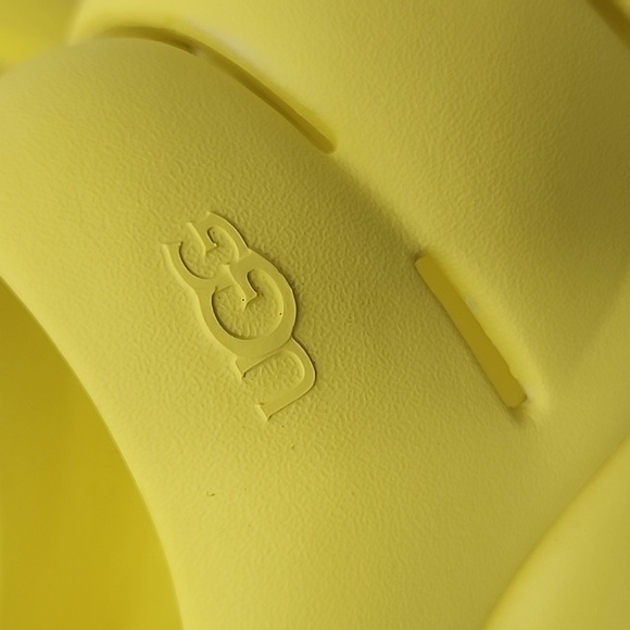 UGG Yellow Mules Comfortable Stylish Footwear - Picture 9 of 10